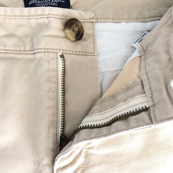 AE Midi Stretch Khaki Shorts - Picture 4 of 7